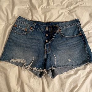 Levi shorts